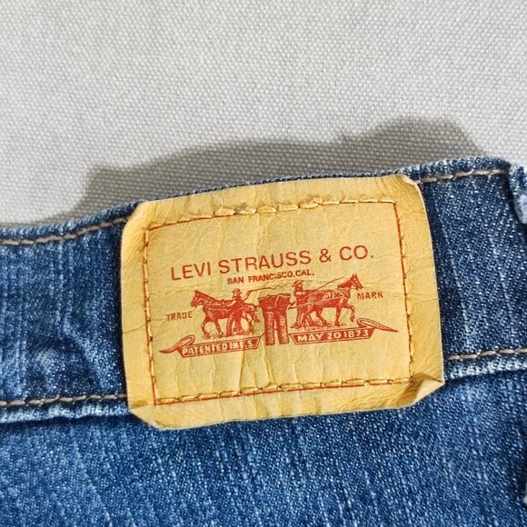 Vintage Levi's 515 jeans women's sz 12 denim blue colour boot cut cowgirl denim - Picture 5 of 15